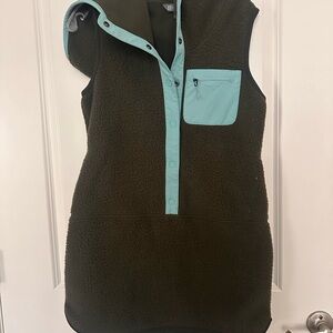 Title Nine Army Green Long Sherpa Vest with Mint Trim